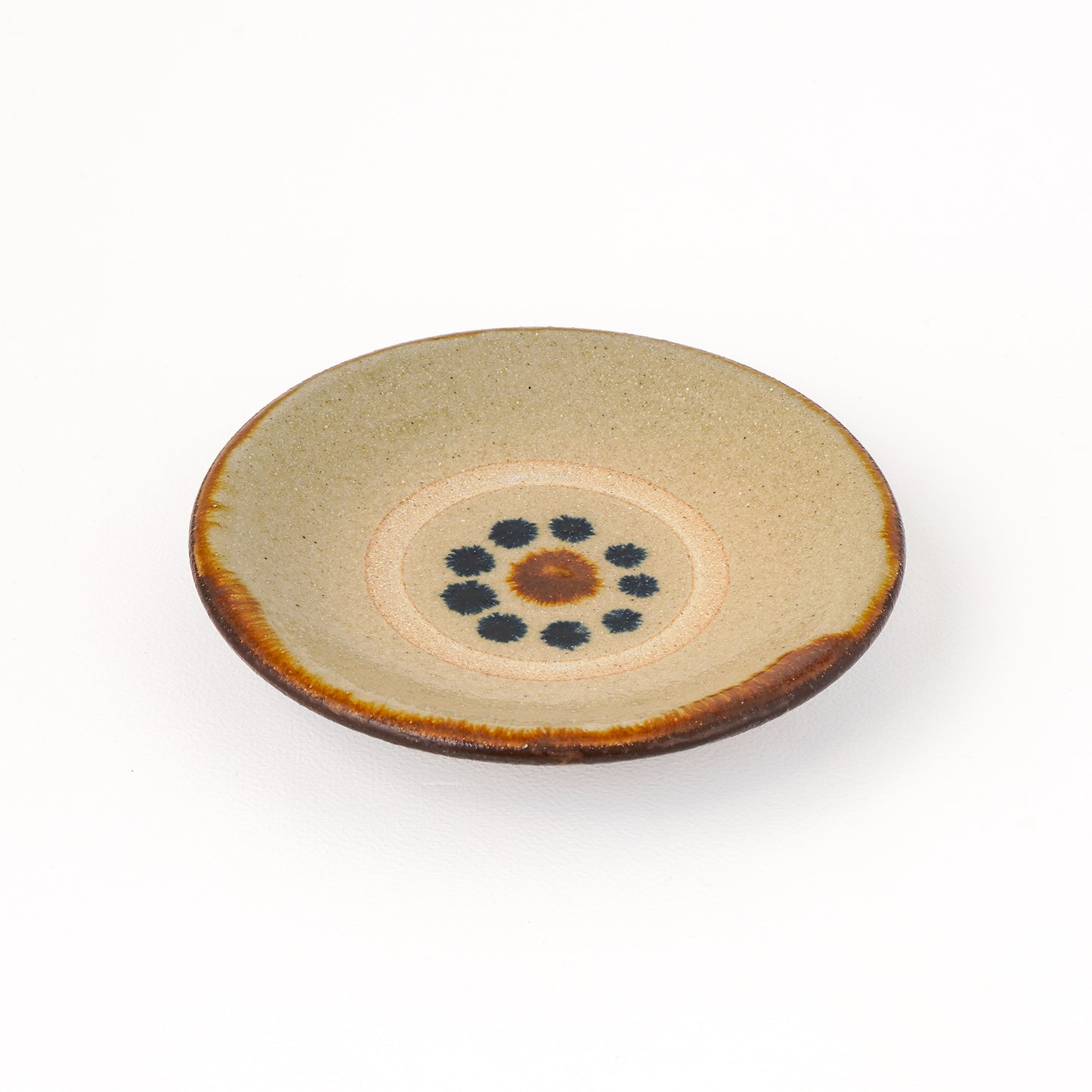 皿 4寸(約12cm) C