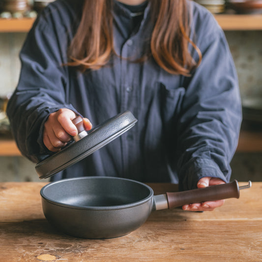 味わい鍋 片手 18cm (1.4ℓ / 2合) 無水調理