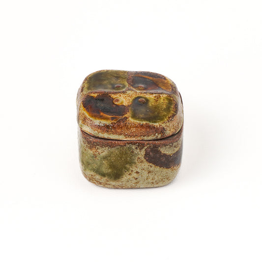 香合(こうごう) G