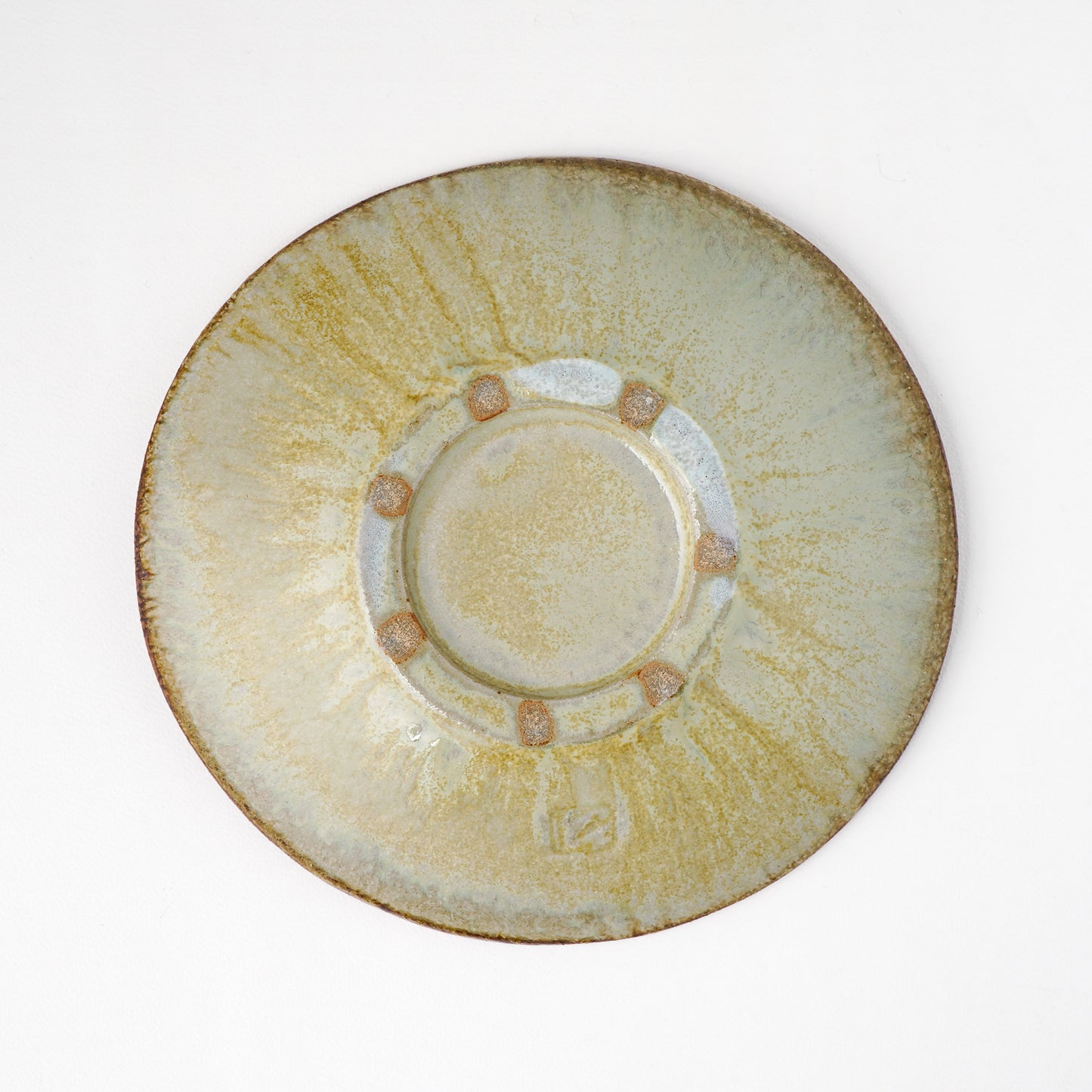 タタラ丸皿 約21cm 二彩 I