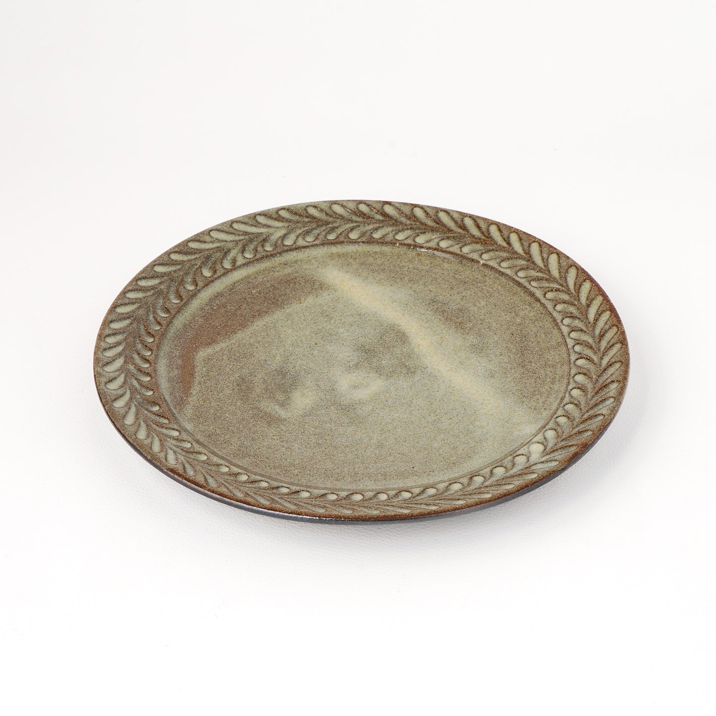 平皿 6寸(約18cm) 葉柄 A