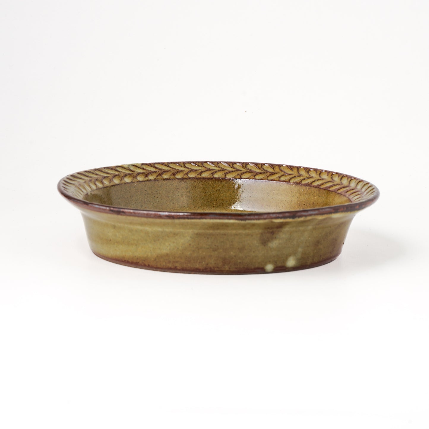 リムプレート 6寸(約18cm) 葉柄 キビ白 D