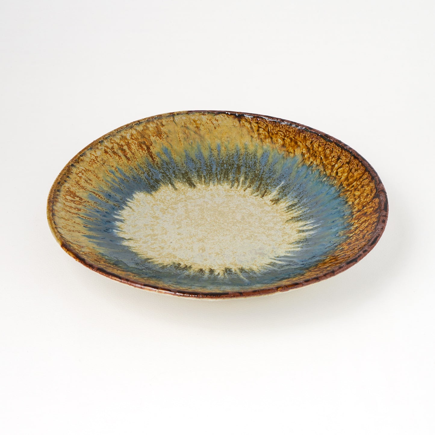 タタラ丸皿 約21cm 二彩 A