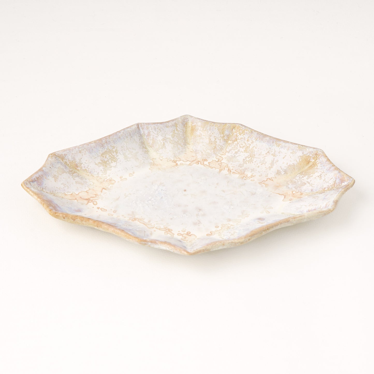 ヒイラギ皿 M(約20.5cm×約15cm) 艶消し 白 A