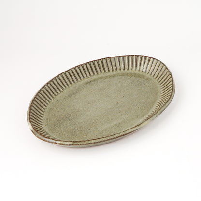 オーバルプレート 約17cm×約24cm A