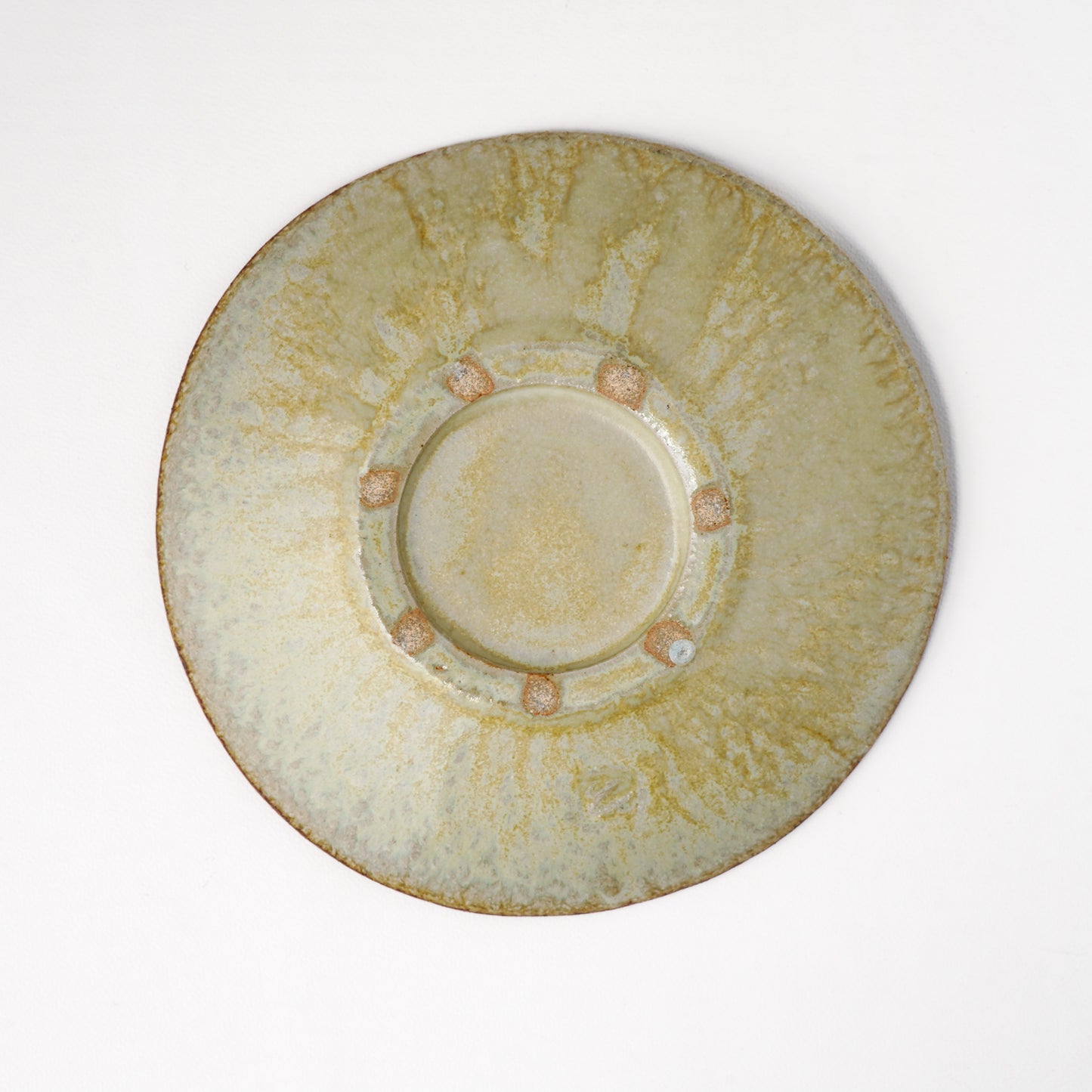 タタラ丸皿 約21cm 二彩 A