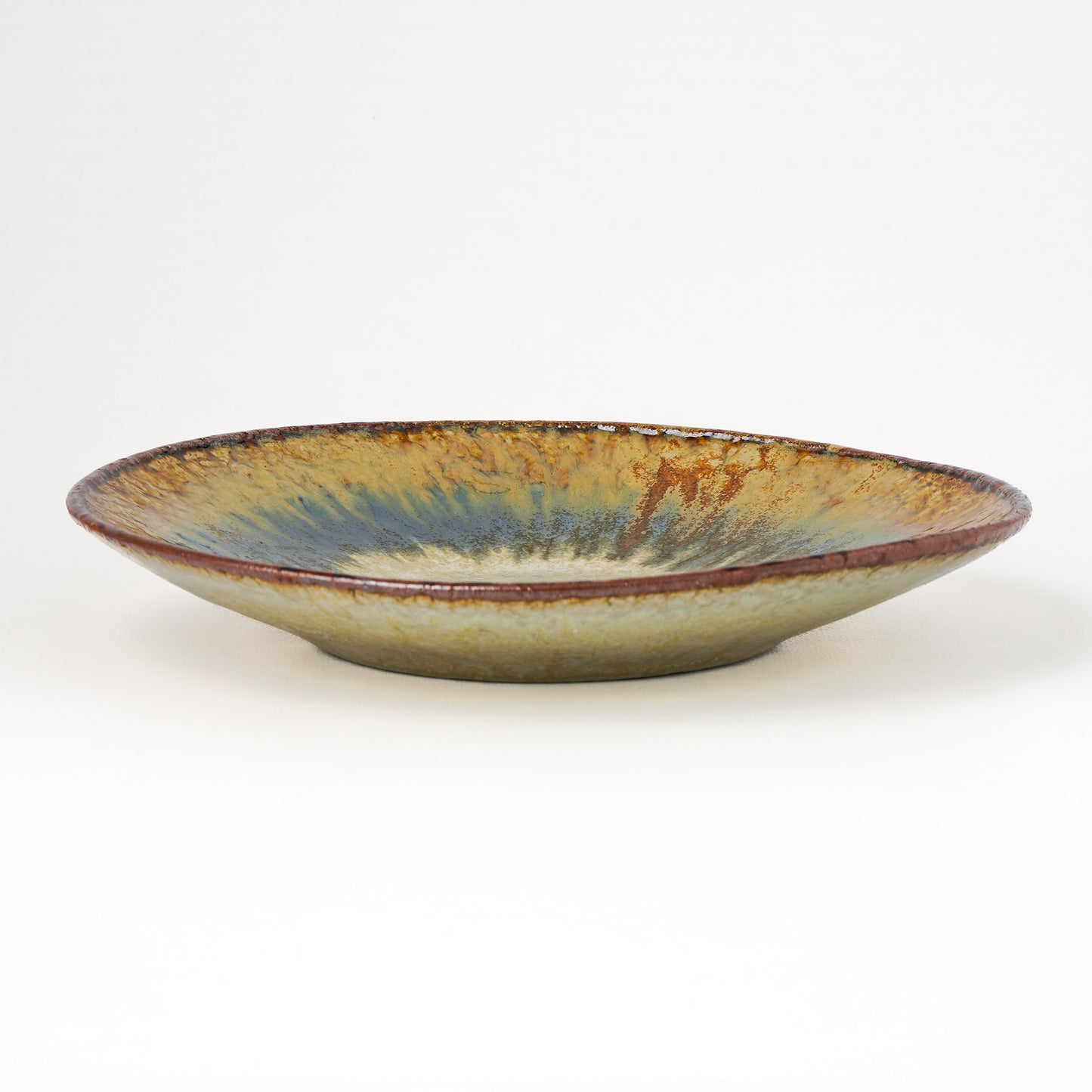 タタラ丸皿 約21cm 二彩 B