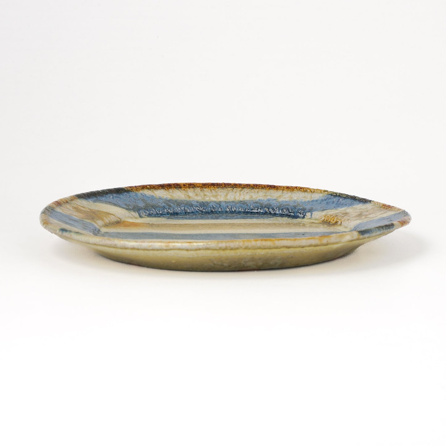 タタラリム皿 約20cm 二彩 B