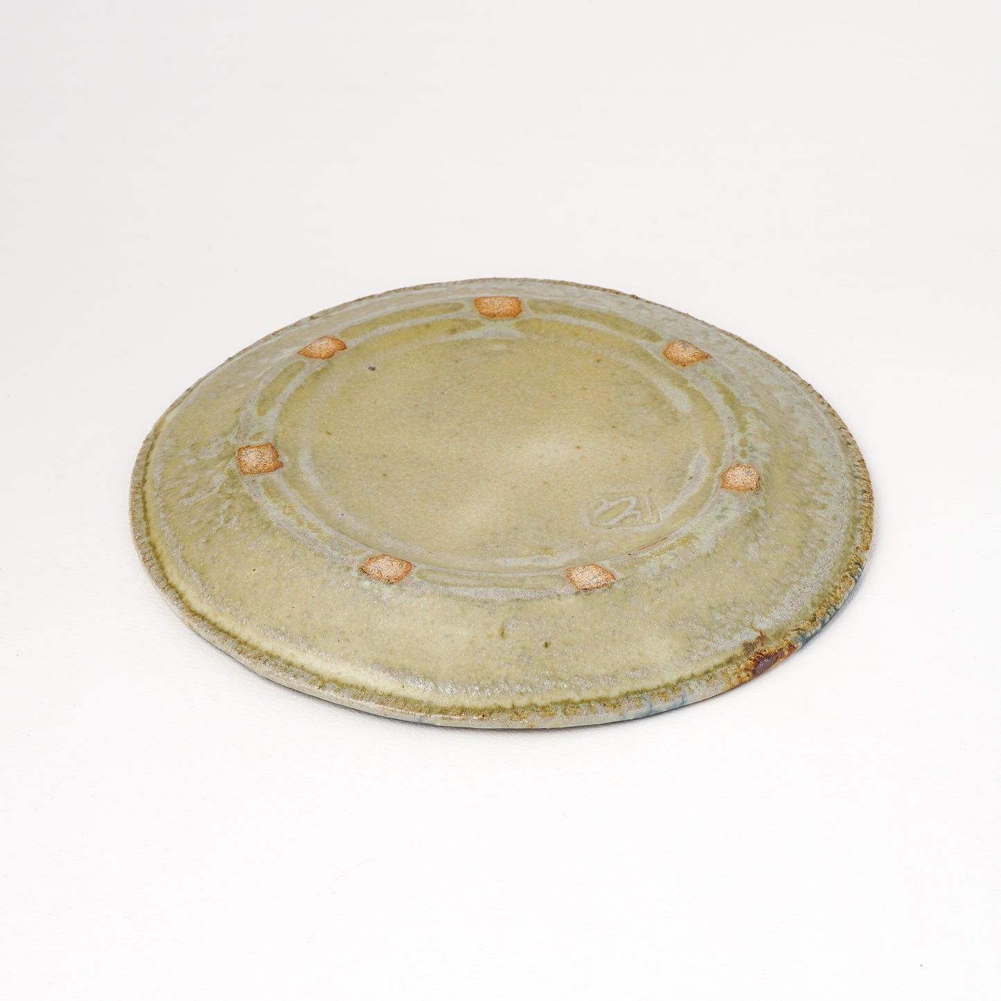 タタラリム皿 約20cm 二彩 B