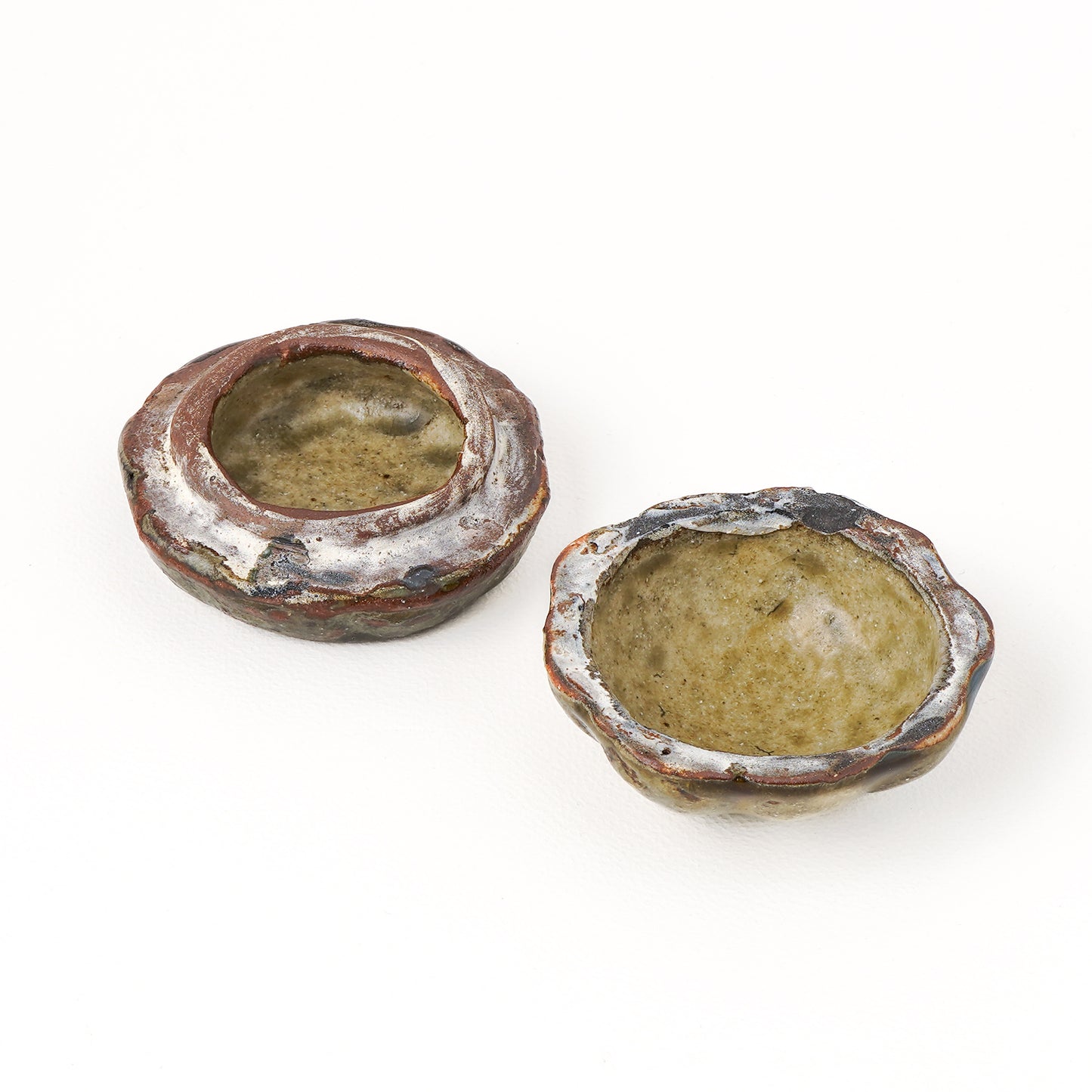 香合(こうごう) D