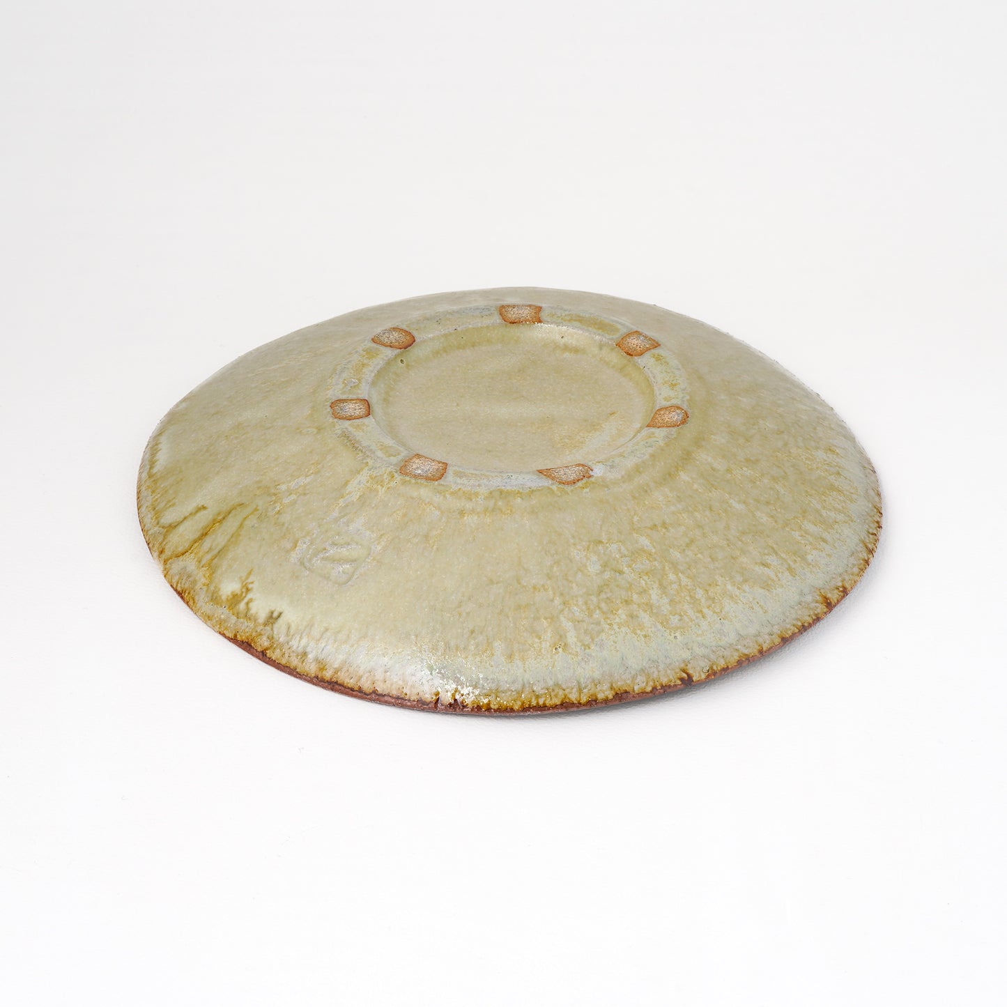 タタラ丸皿 約21cm 二彩 D