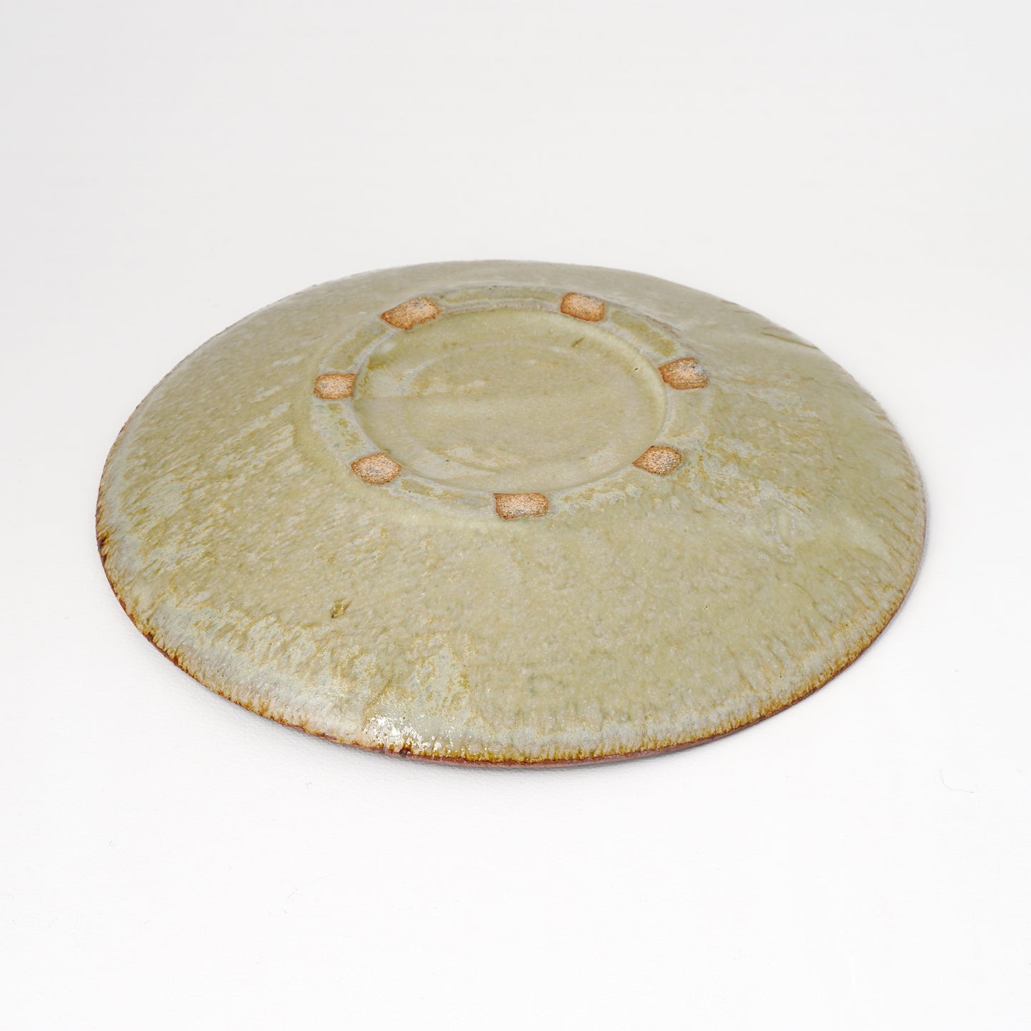 タタラ丸皿 約21cm 二彩 F