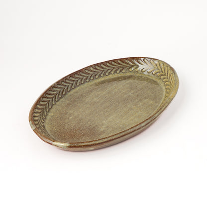 オーバルプレート 約17cm×約24cm 葉柄 F