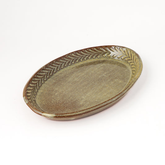 オーバルプレート 約17cm×約24cm 葉柄 F