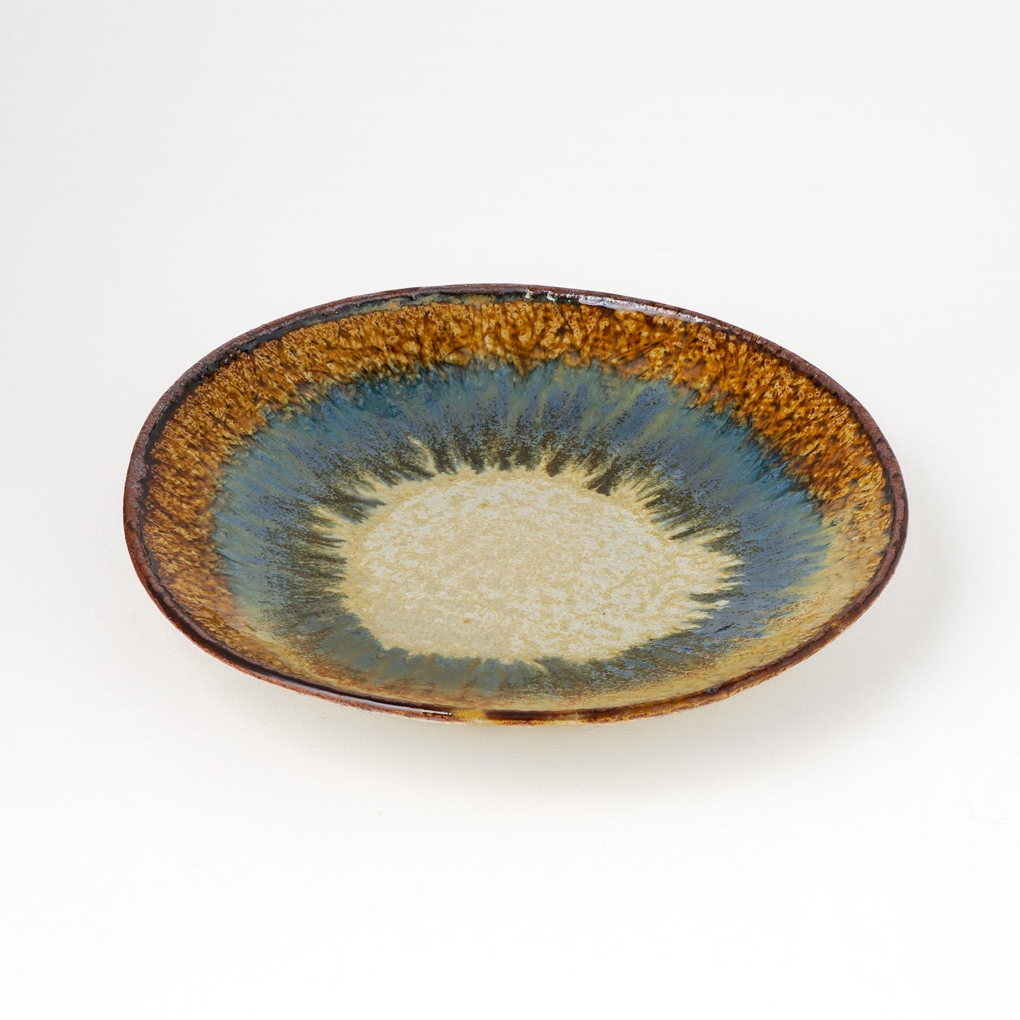 タタラ丸皿 約21cm 二彩 G