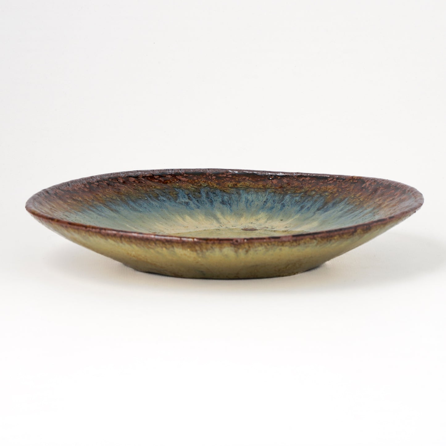 タタラ丸皿 約21cm 二彩 T