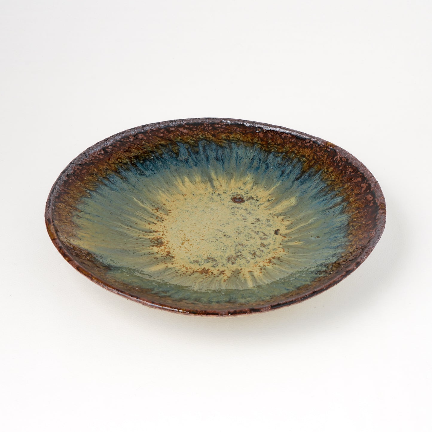 タタラ丸皿 約21cm 二彩 T